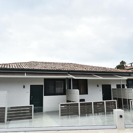 Corfu Gold Luxury Suites Benitses  Exterior foto